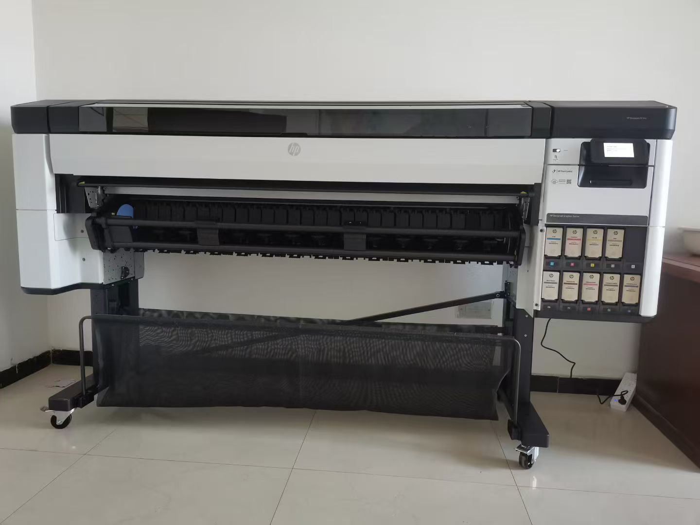 HP Designjet Z9 Pro 生产型超宽打印机